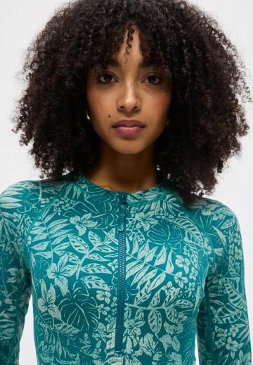 Слитный купальник