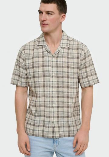 Рубашка с коротким рукавом