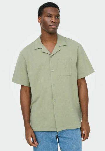 Рубашка с коротким рукавом