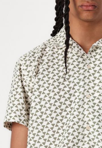 Рубашка с коротким рукавом