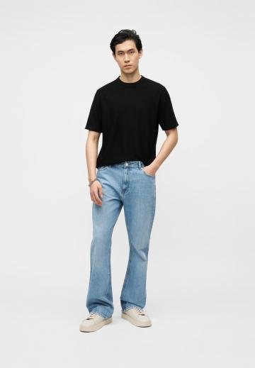 Прямые джинсы