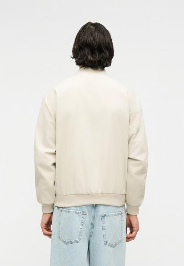 Куртка бомбер