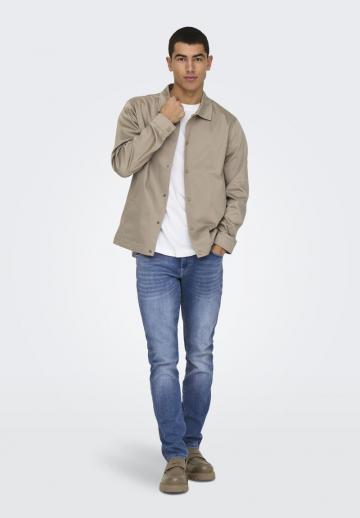 Узкие джинсы