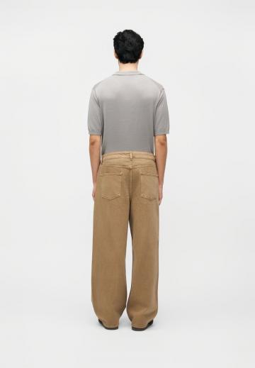 Прямые джинсы