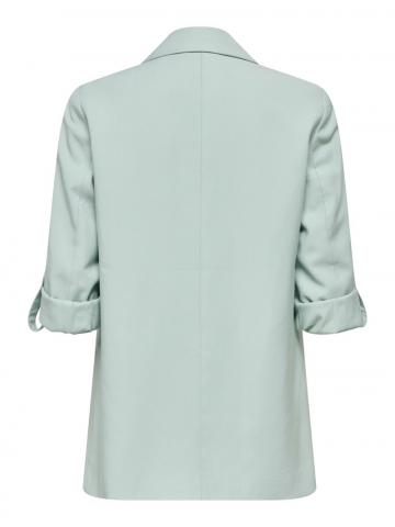 Короткое пальто