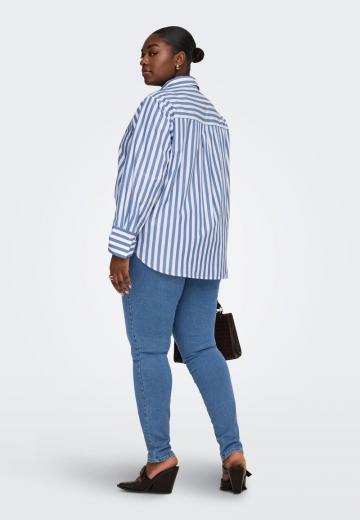 Узкие джинсы