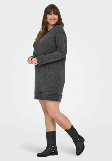Вязаное платье