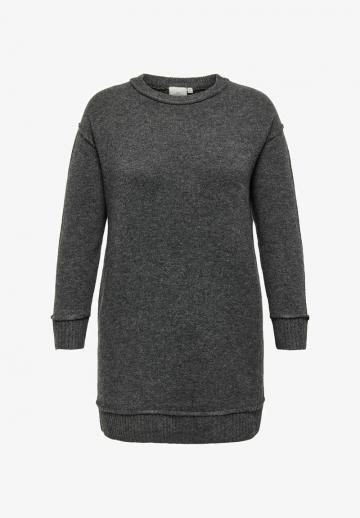 Вязаное платье