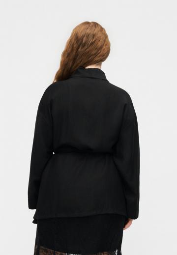 Длинный блейзер