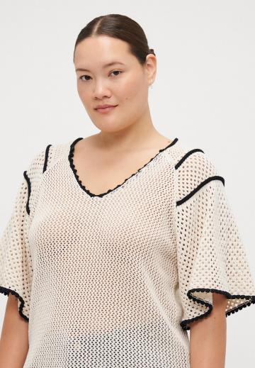 Пуловер с рукавом три четверти