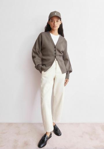 Вязаная кофта