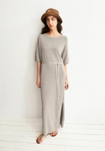 Вязаное платье