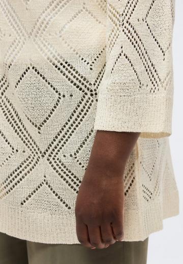 Вязаная кофта