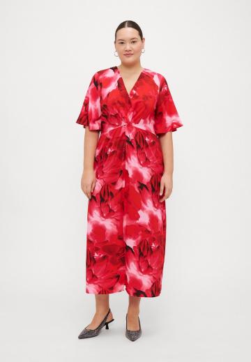 Летнее платье