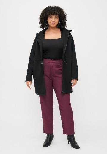 Короткое пальто