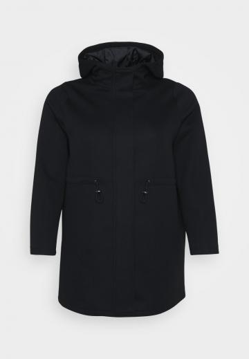 Короткое пальто