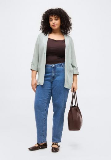 Короткое пальто