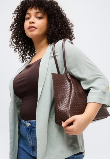 Короткое пальто