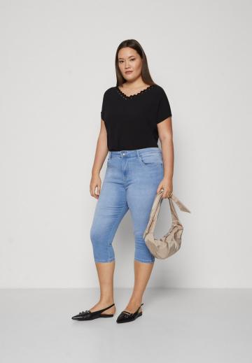 Джинсовая блузка