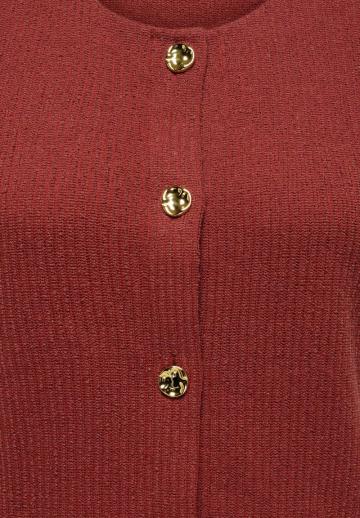 Вязаный жилет