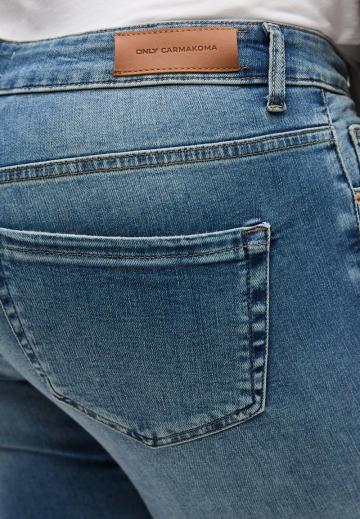 Узкие джинсы