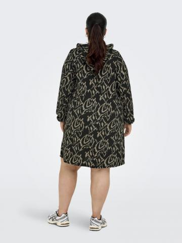 Вязаное платье