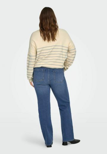 Пуловер в полоску