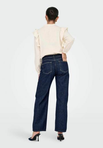 Свободные джинсы