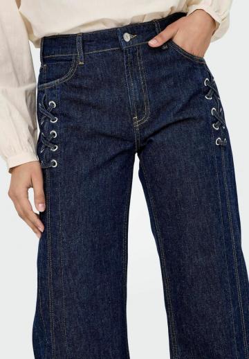 Свободные джинсы