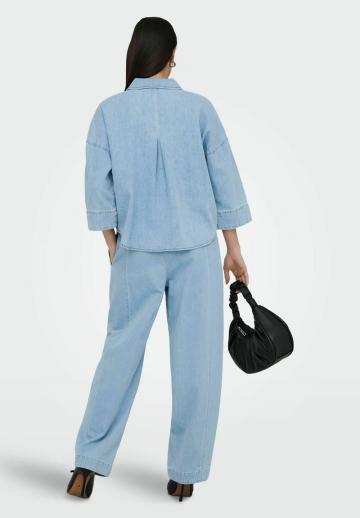 Свободные джинсы