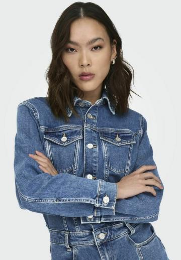 Джинсовый комбинезон