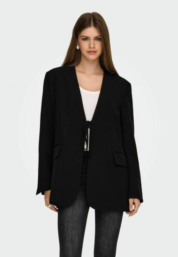 Блейзер с накладными карманами