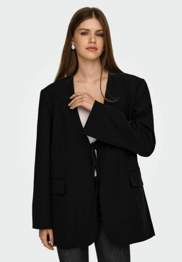 Блейзер с накладными карманами