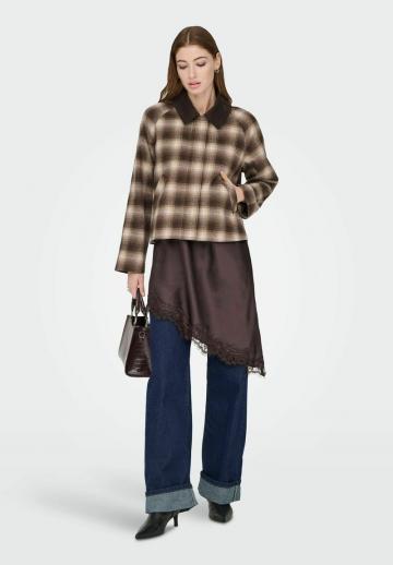 Вельветовая куртка