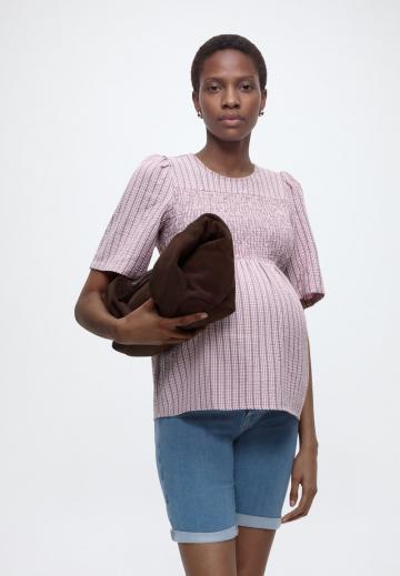 Джинсовые шорты