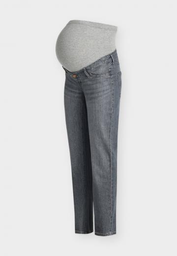 Узкие джинсы