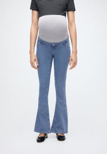 Клешеные джинсы