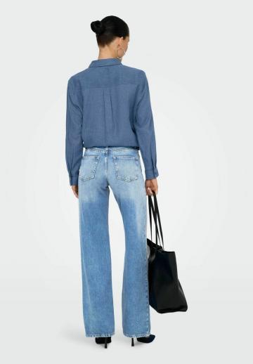 Клешеные джинсы