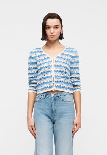 Вязаная кофта