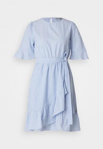 Короткое платье