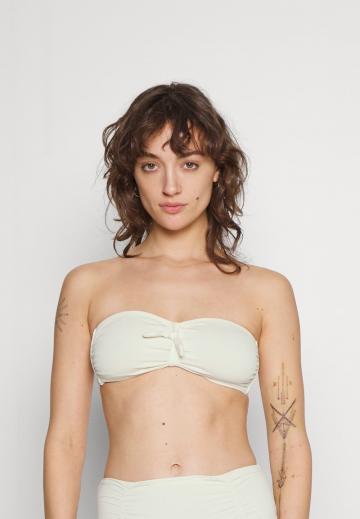 Бикини без бретелек