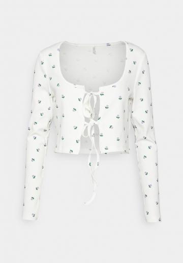 Топ на бретельках