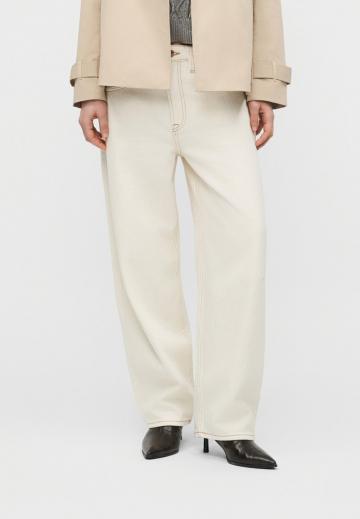 Свободные джинсы