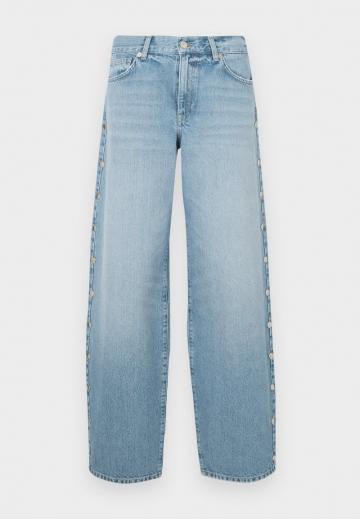 Свободные джинсы