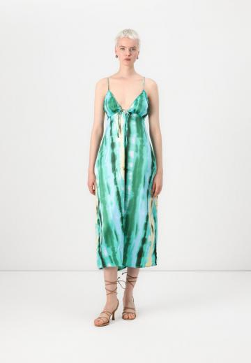 Коктейльное платье