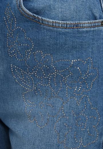 Клешеные джинсы