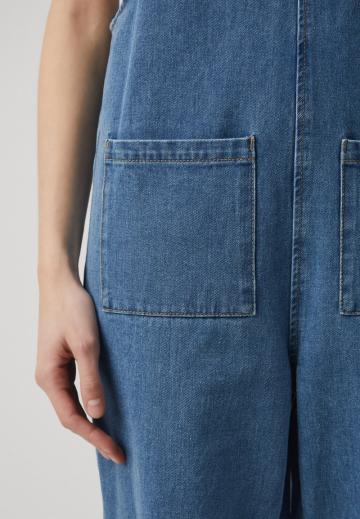 Джинсовый комбинезон