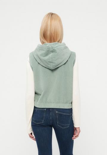 Вельветовая куртка