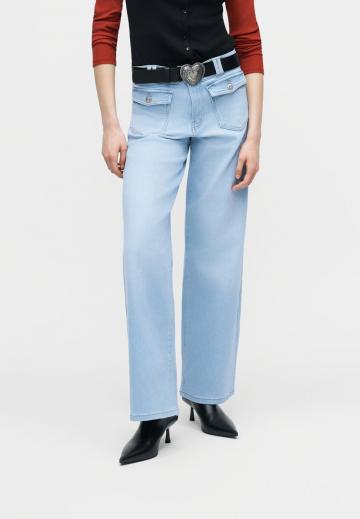 Свободные джинсы