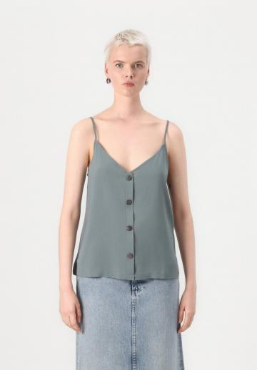 Топ на бретельках